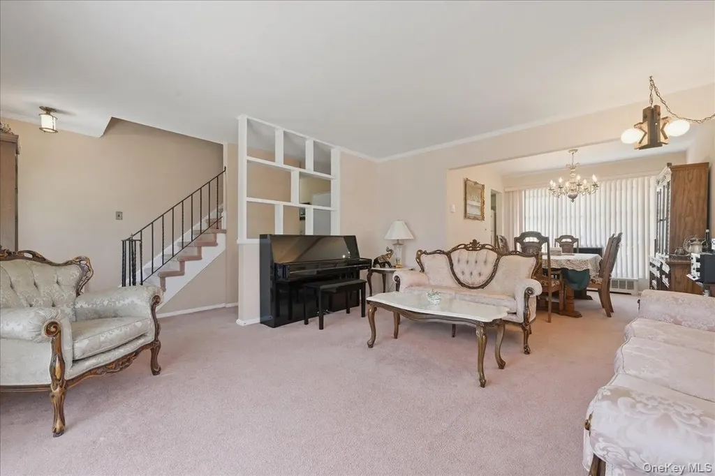 58 Lyon Street Valley Stream NY 11580