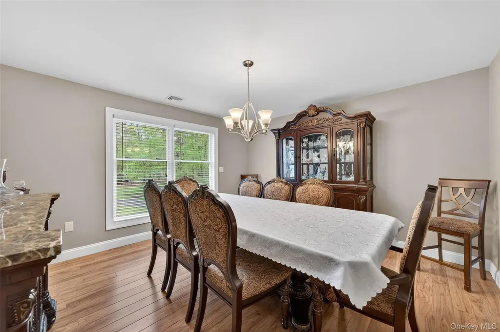 31 Roe Road Bloomingburg NY 12721
