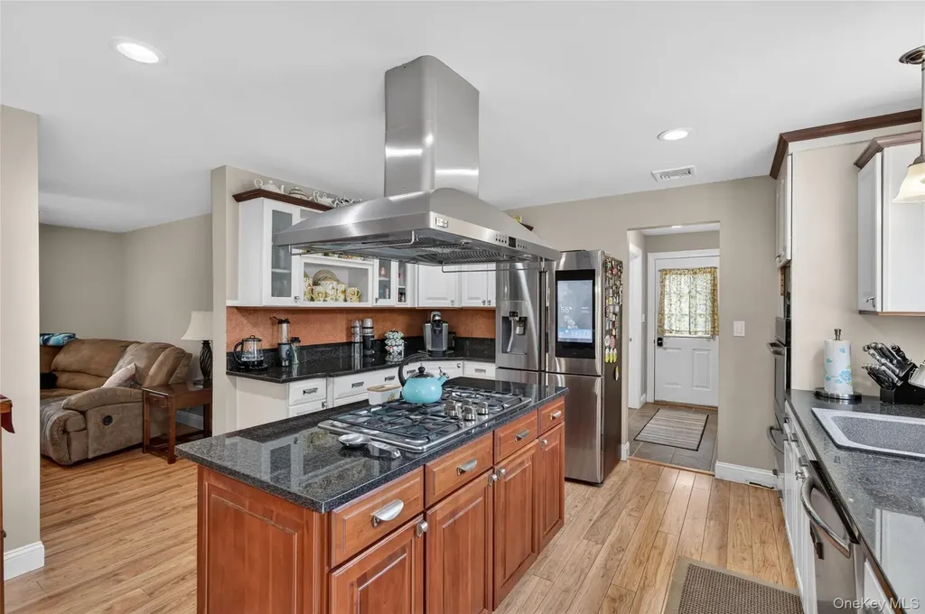 31 Roe Road Bloomingburg NY 12721