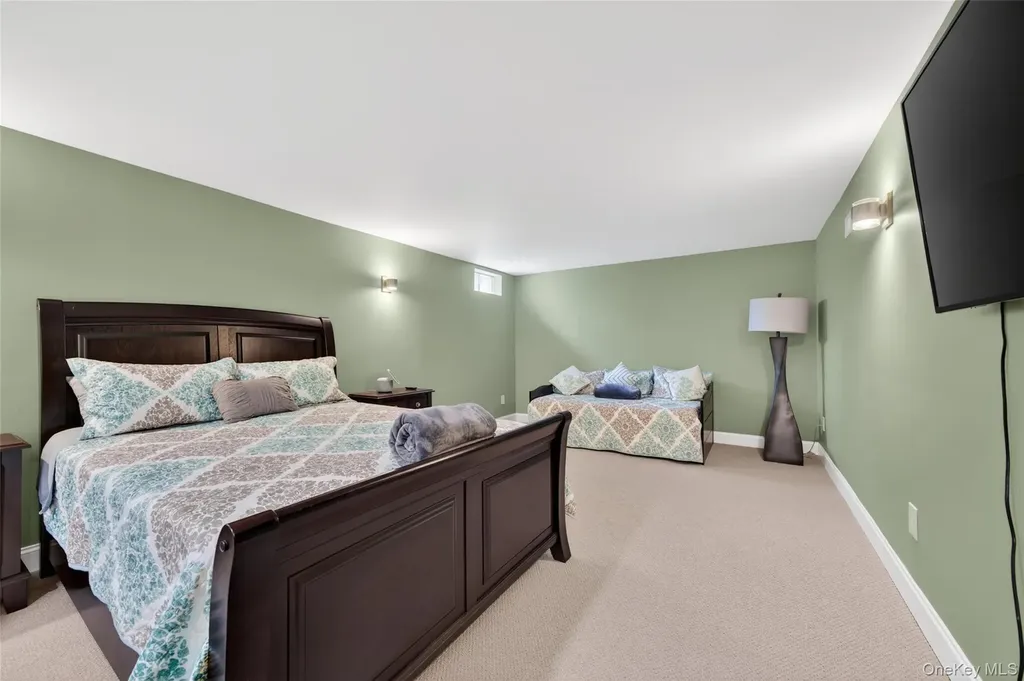 31 Roe Road Bloomingburg NY 12721