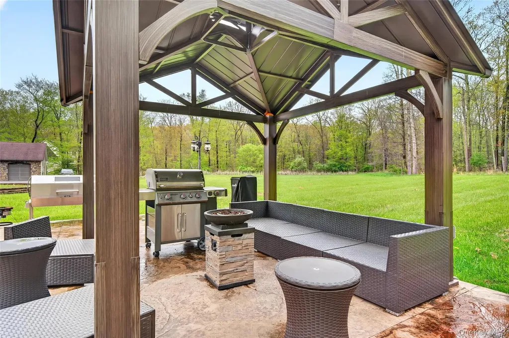 31 Roe Road Bloomingburg NY 12721