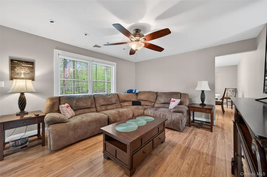 31 Roe Road Bloomingburg NY 12721