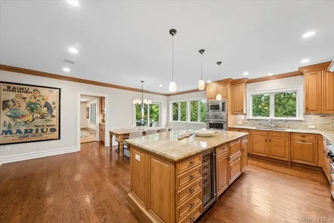 80 High Point Road Scarsdale NY 10583