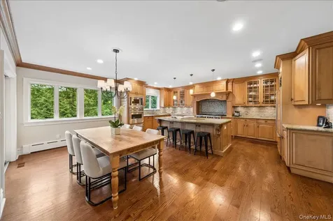 80 High Point Road Scarsdale NY 10583