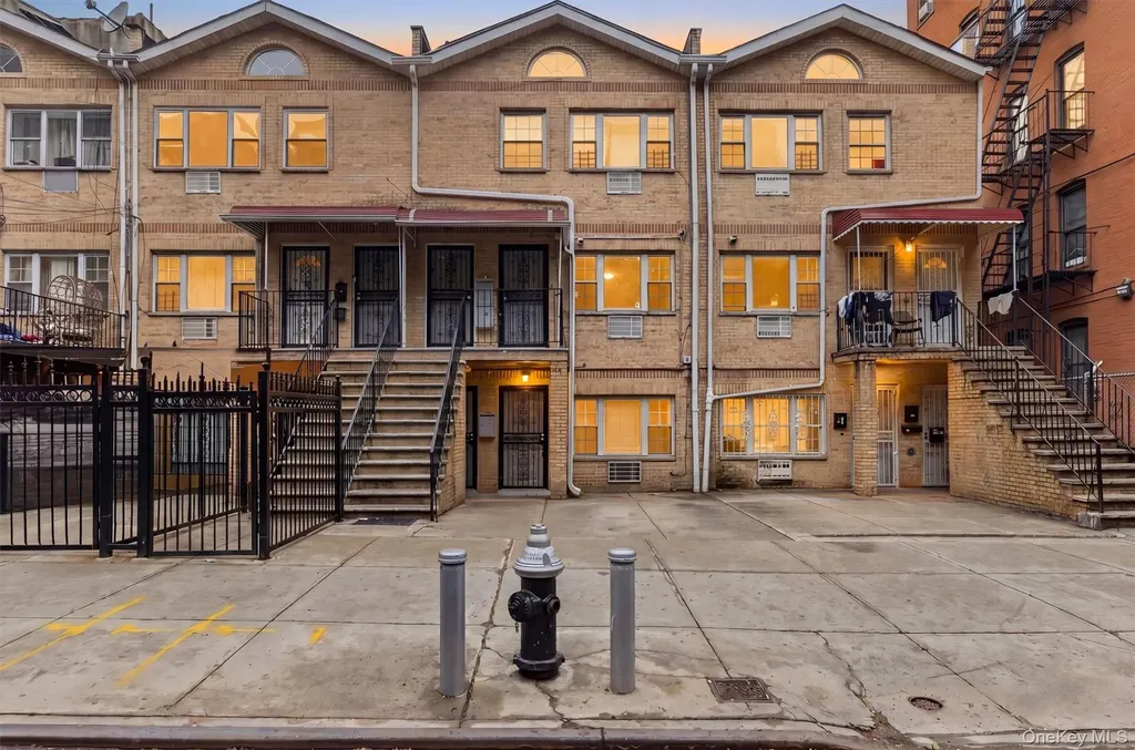 315 E 163rd Street Bronx NY 10451