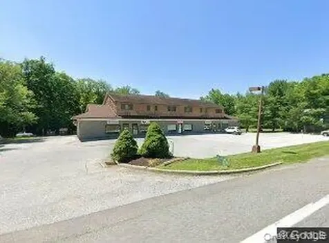 1229 Route 9g Hyde Park NY 12538
