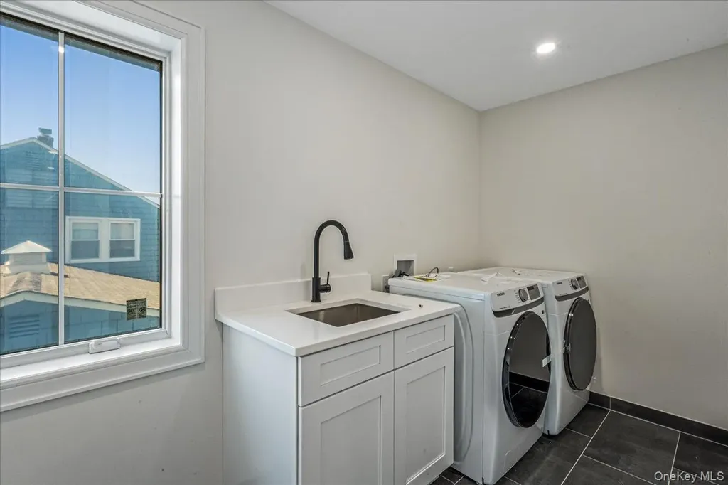 172A Harvard Street Westbury NY 11590