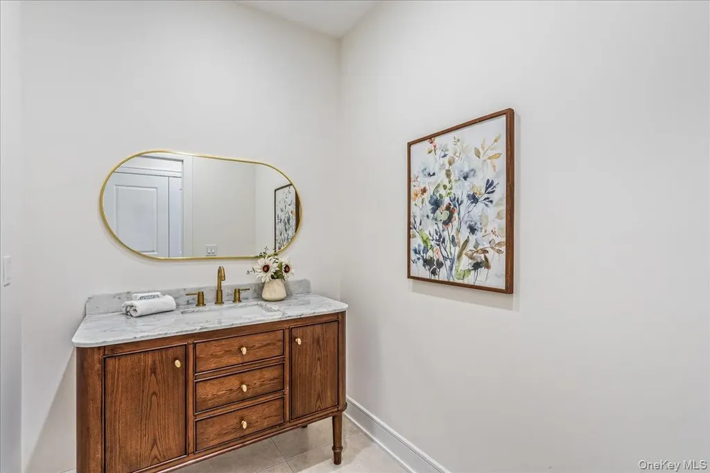 172A Harvard Street Westbury NY 11590