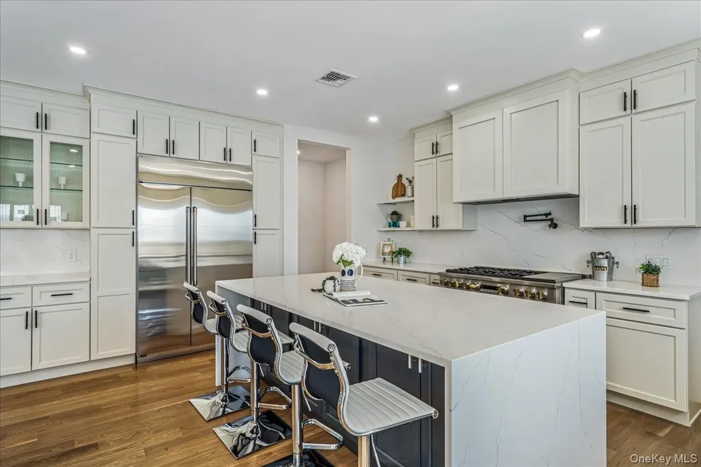 172A Harvard Street Westbury NY 11590