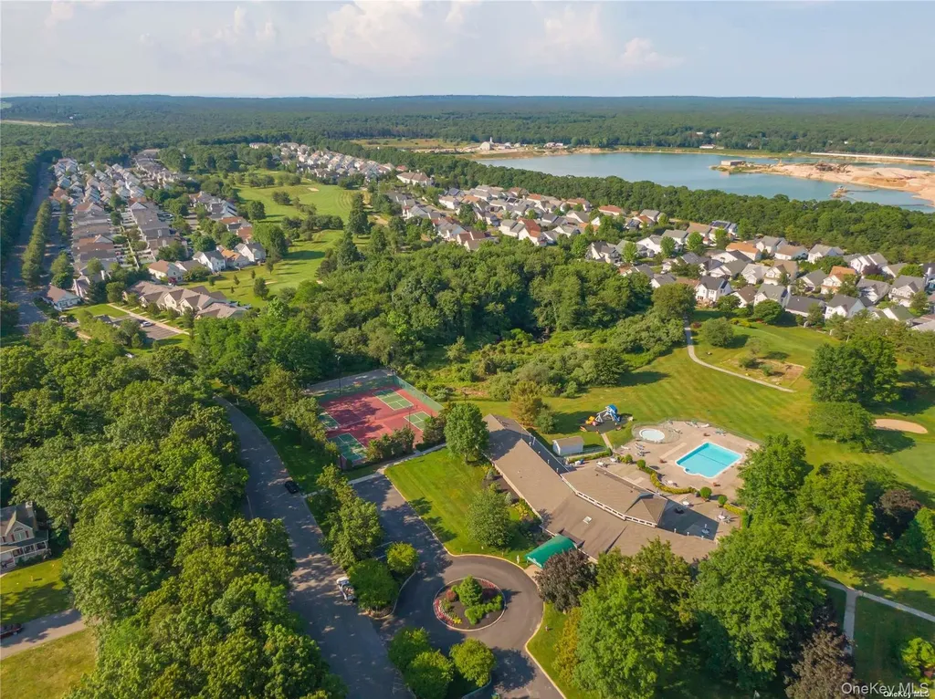 735 Spring Lake Drive Middle Island NY 11953