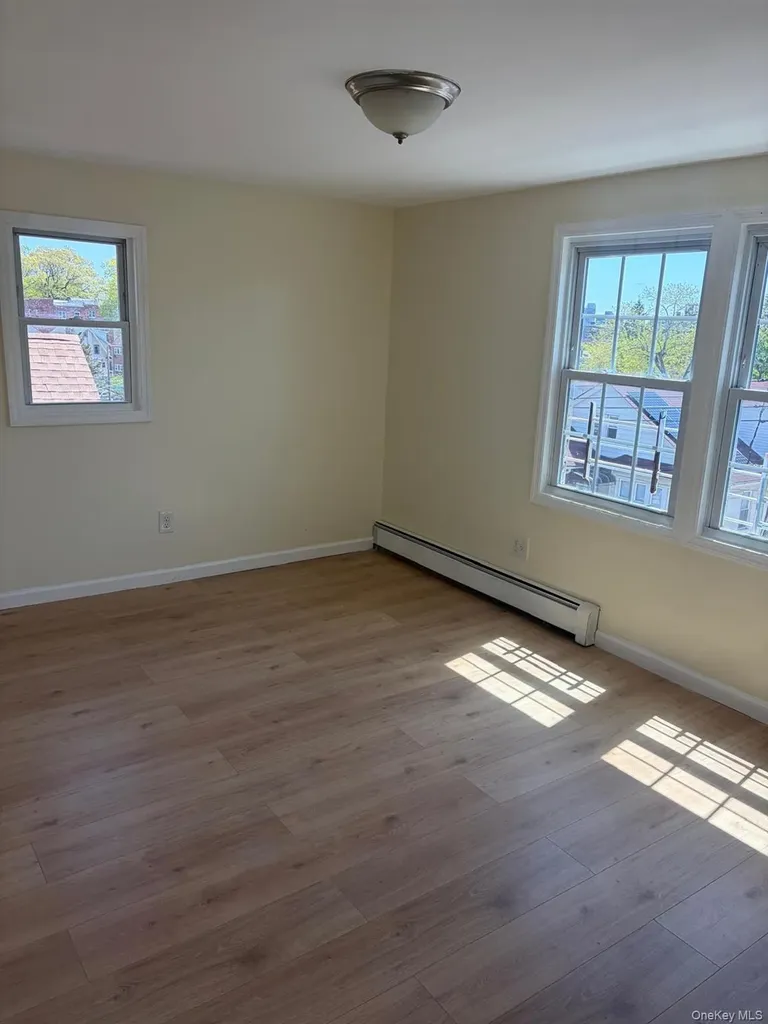 16201 85th Avenue Jamaica NY 11432