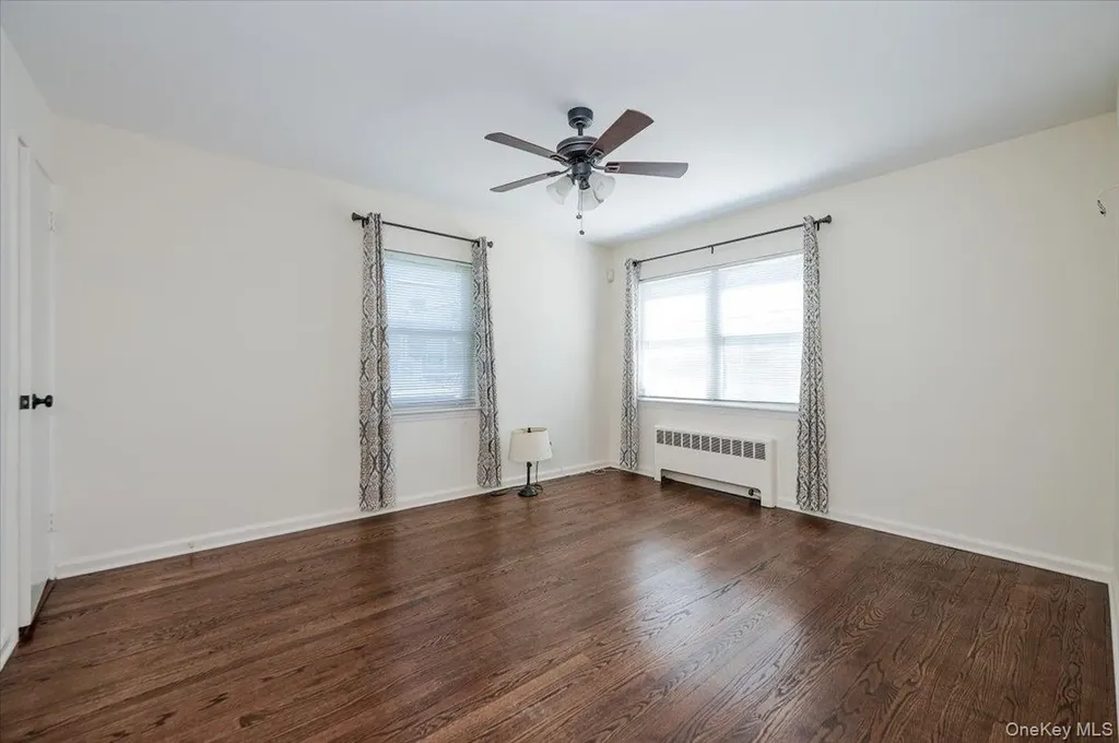 812 Swinton Avenue Bronx NY 10465