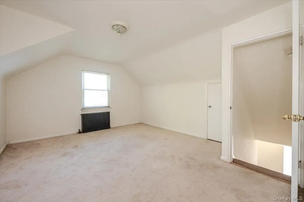 812 Swinton Avenue Bronx NY 10465