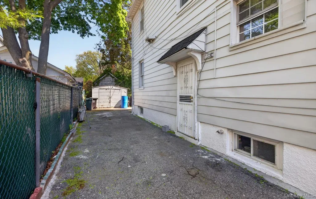 18811 Dunkirk Drive Jamaica NY 11412
