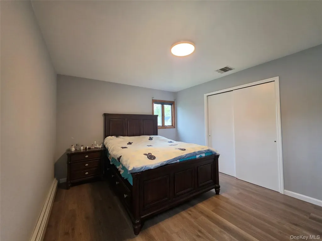 37 Jonquill Lane Kings Park NY 11754