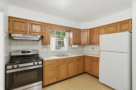 5 Albro Lane White Plains NY 10603