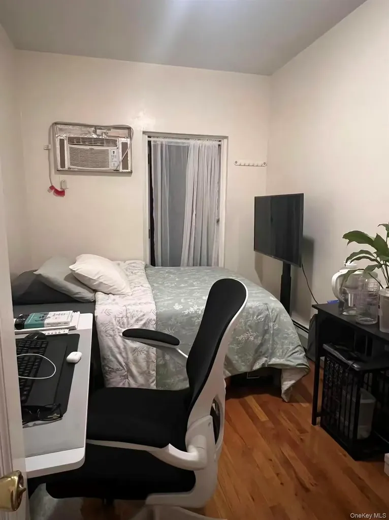 87-86 52nd Avenue Elmhurst NY 11373