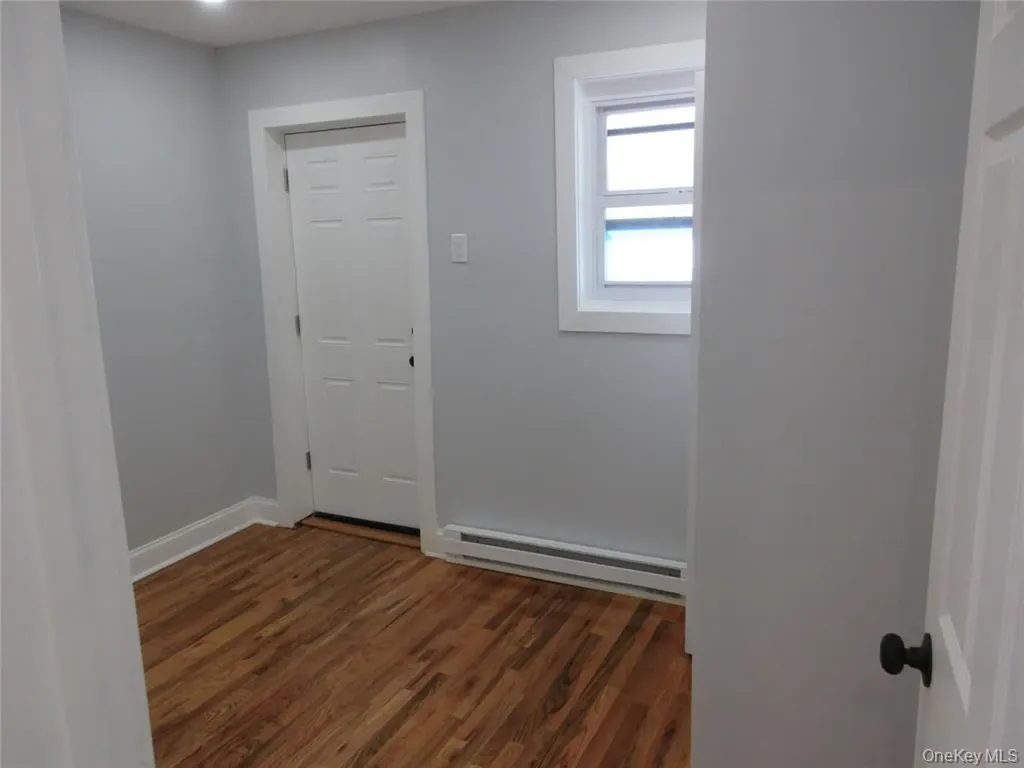 949 E 213th Street Bronx NY 10469