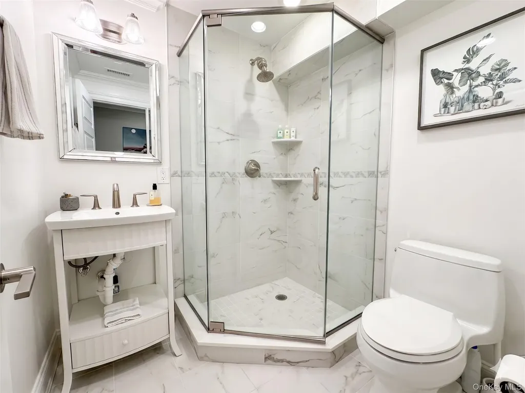 5 Eaton Lane Scarsdale NY 10583