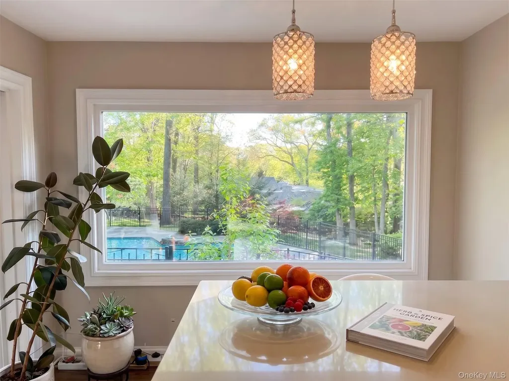 5 Eaton Lane Scarsdale NY 10583