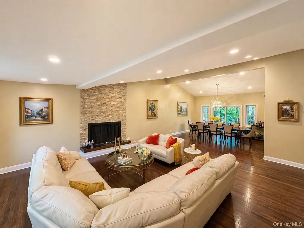 5 Eaton Lane Scarsdale NY 10583