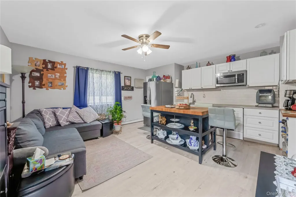 24 Sabre Drive Selden NY 11784