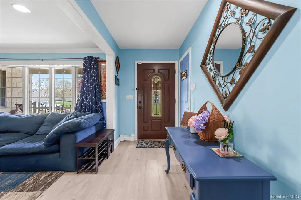 24 Sabre Drive Selden NY 11784