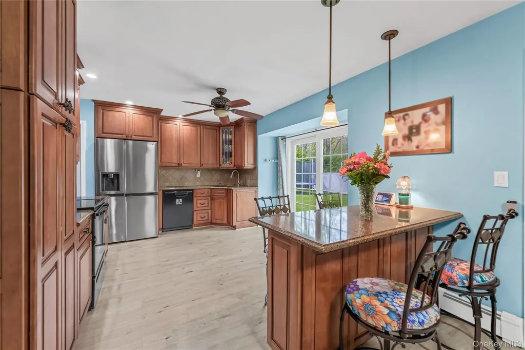 24 Sabre Drive Selden NY 11784