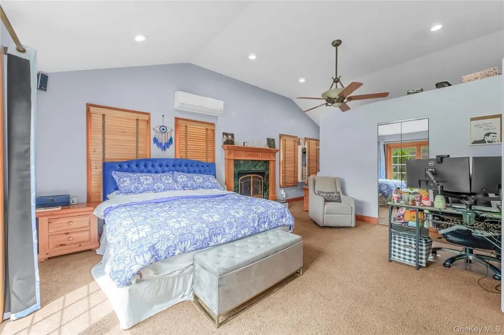 24 Sabre Drive Selden NY 11784