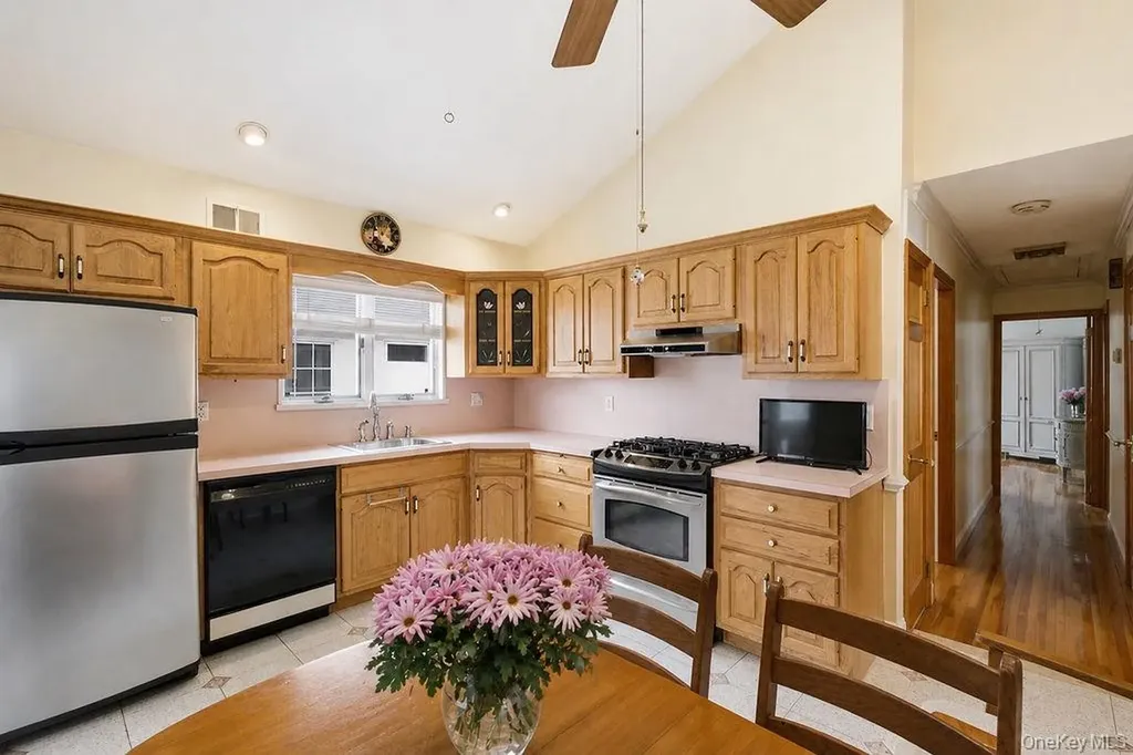 162-19 85th Street Howard Beach NY 11414