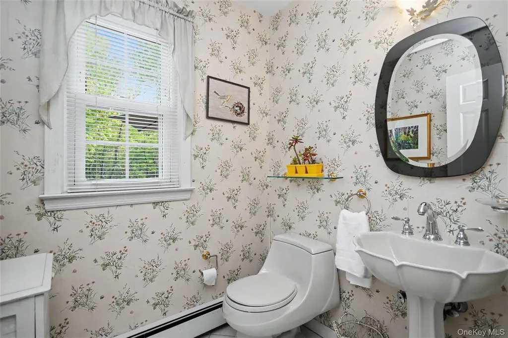 1 Cliffside Lane Bedford Corners NY 10549