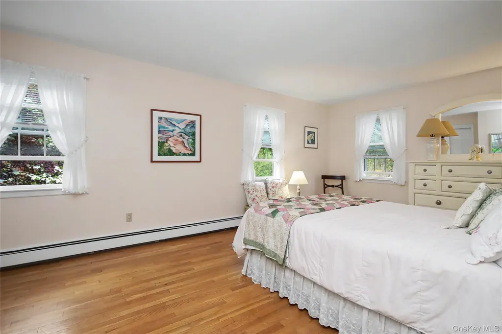 1 Cliffside Lane Bedford Corners NY 10549