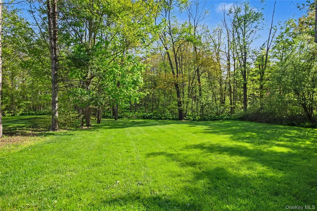 1 Cliffside Lane Bedford Corners NY 10549