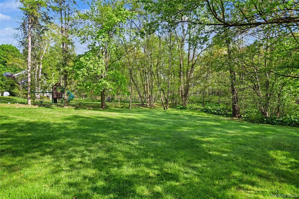 1 Cliffside Lane Bedford Corners NY 10549