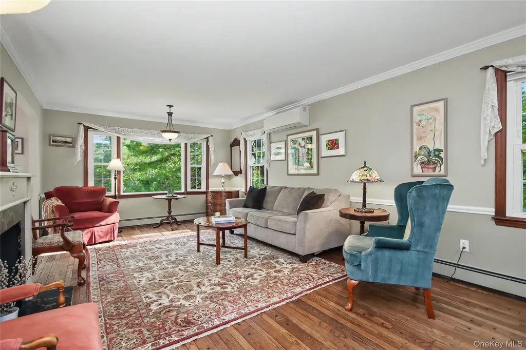 1 Cliffside Lane Bedford Corners NY 10549