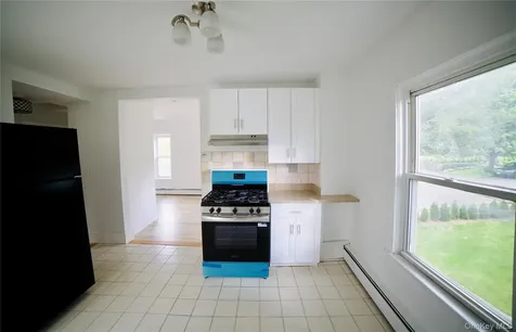 35 S Lawn Avenue Elmsford NY 10523