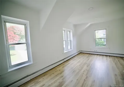 35 S Lawn Avenue Elmsford NY 10523