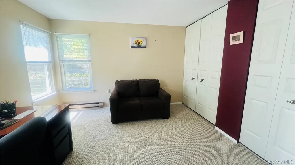 541 Stratford Lane Ridge NY 11961
