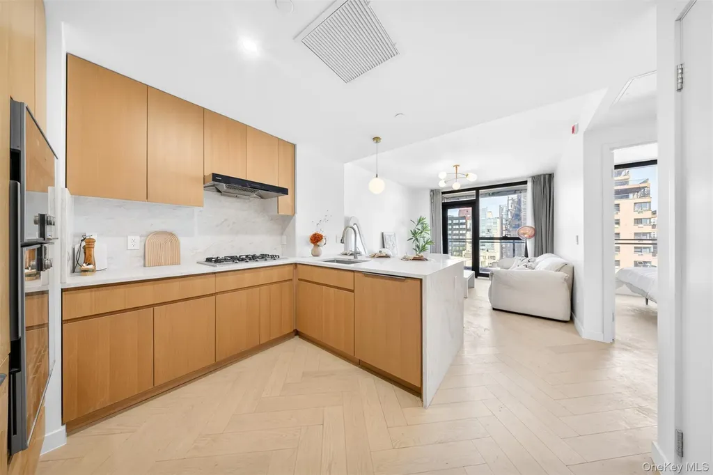 133-25 37th Avenue Flushing NY 11354