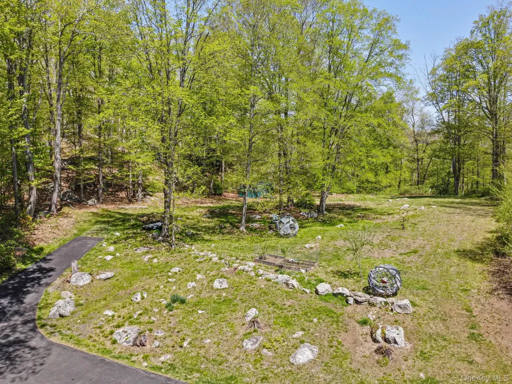 44 Tompkins Road Carmel NY 10512