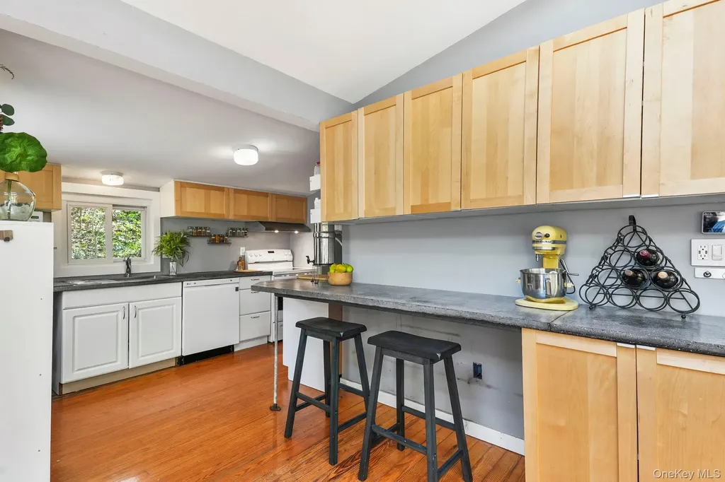 44 Tompkins Road Carmel NY 10512
