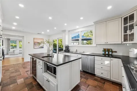 3 Vanderburgh Avenue Larchmont NY 10538
