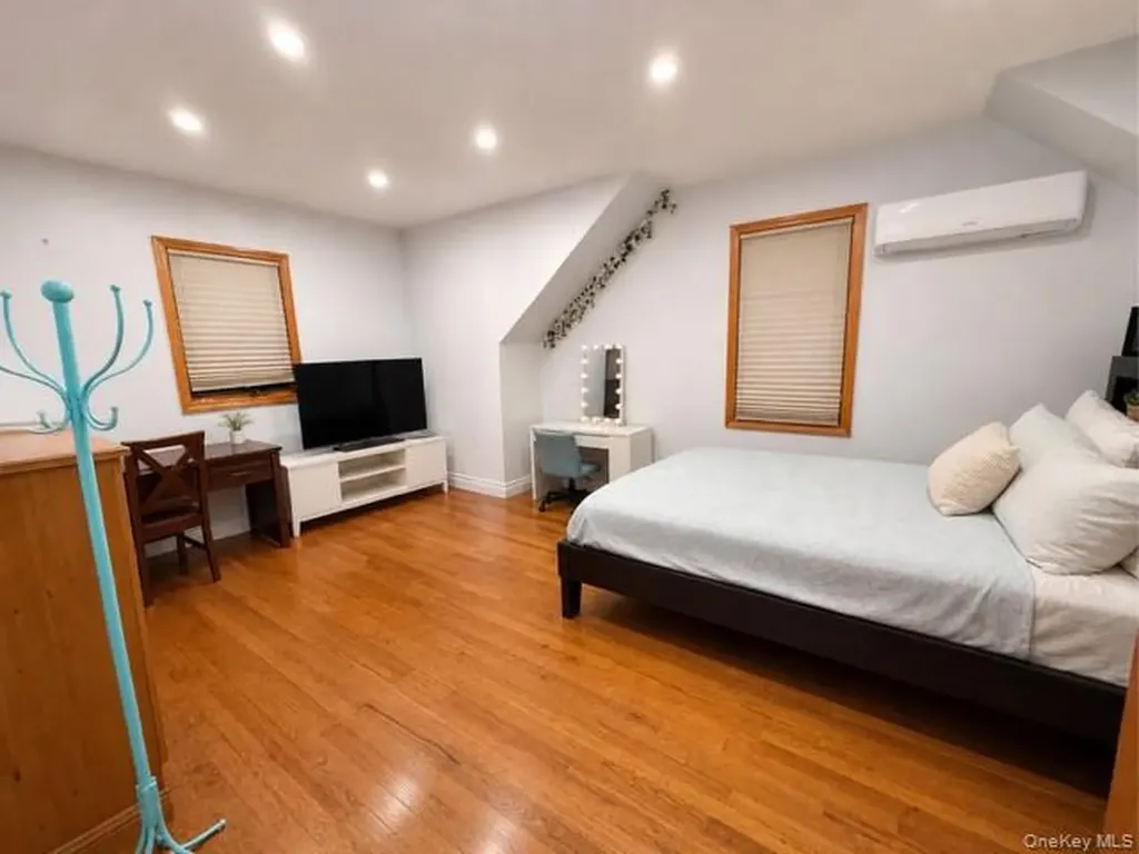 121 Ocean Avenue Massapequa NY 11758