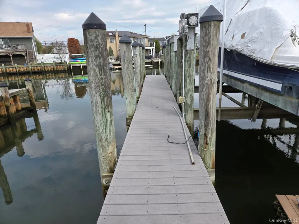 121 Ocean Avenue Massapequa NY 11758