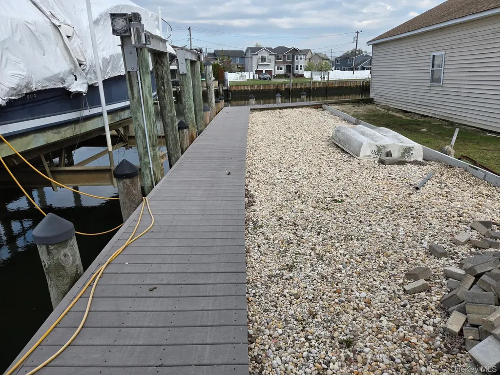 121 Ocean Avenue Massapequa NY 11758
