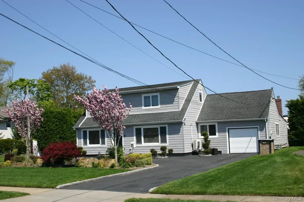 121 Ocean Avenue Massapequa NY 11758
