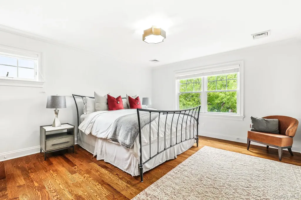 10 Nautilus Place New Rochelle NY 10805