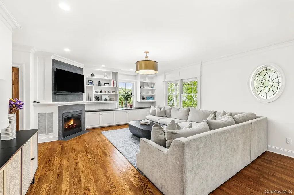 10 Nautilus Place New Rochelle NY 10805