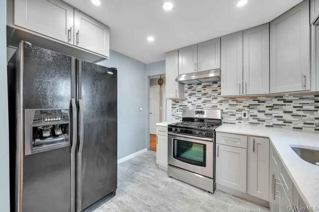 64 Spar Drive Mastic Beach NY 11951