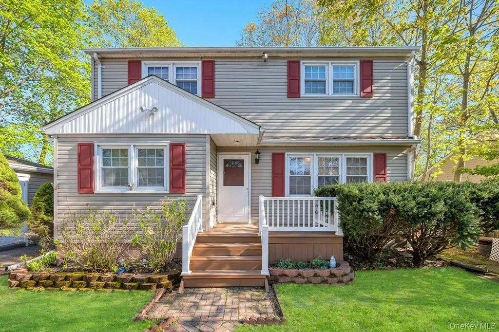 64 Spar Drive Mastic Beach NY 11951